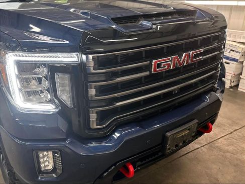 Used 2023 GMC Sierra 2500 AT4 w/ AT4 Premium Plus Package AWD/4WD image 37