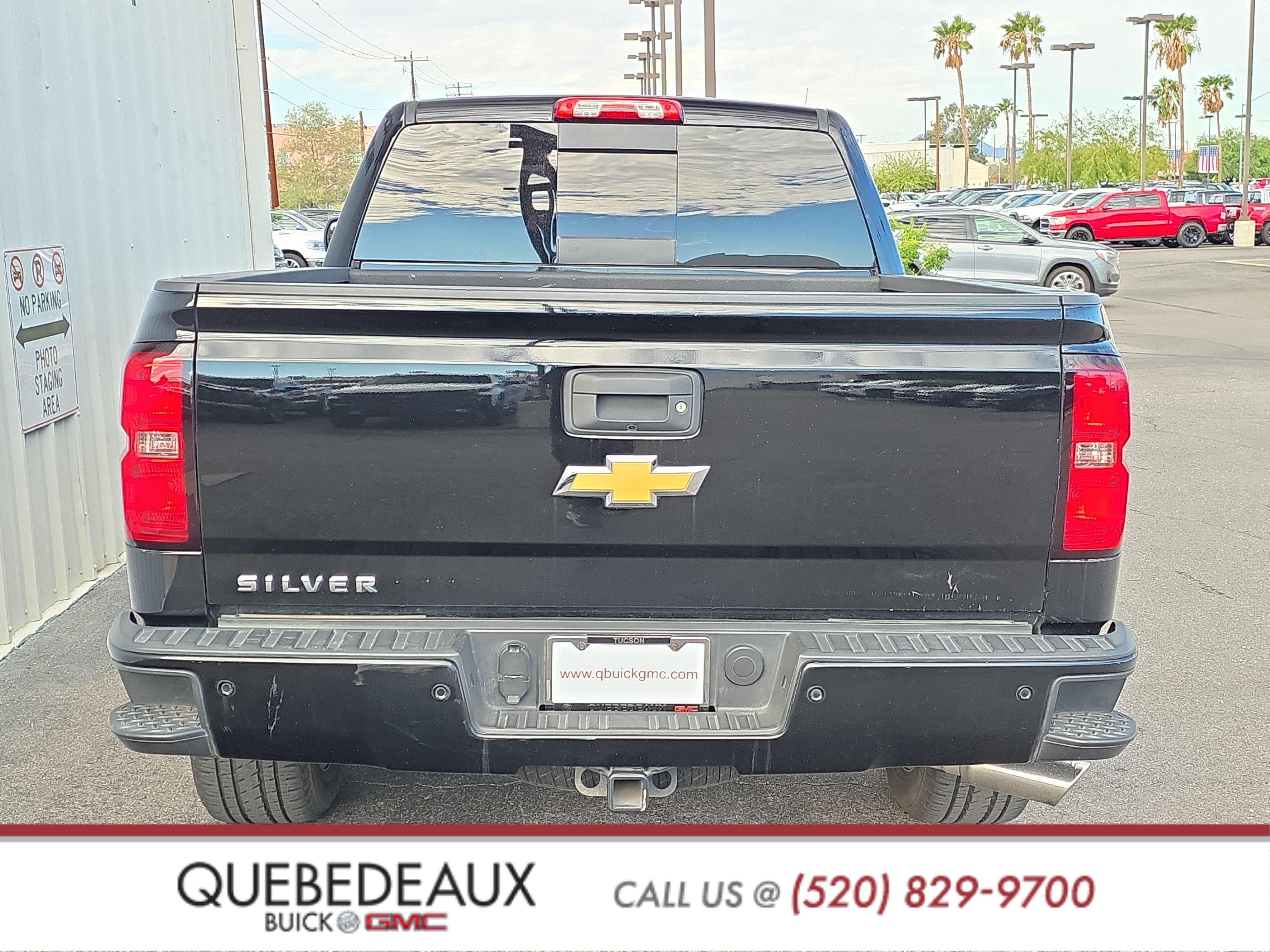 Used 2015 Chevrolet Silverado 1500 High Country w/ High Country Premium Package AWD/4WD image 6