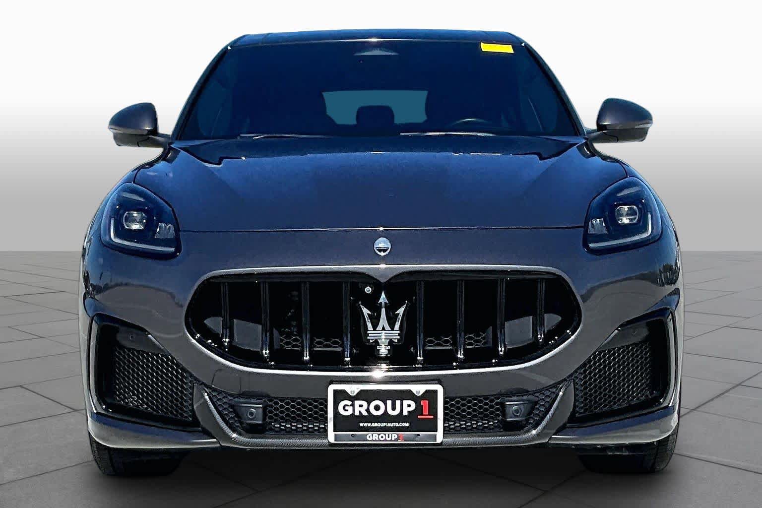 Used 2023 Maserati Grecale Trofeo AWD/4WD image 4