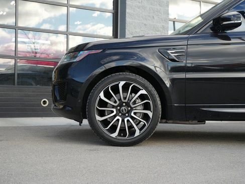 Used 2020 Land Rover Range Rover Sport HSE image 10
