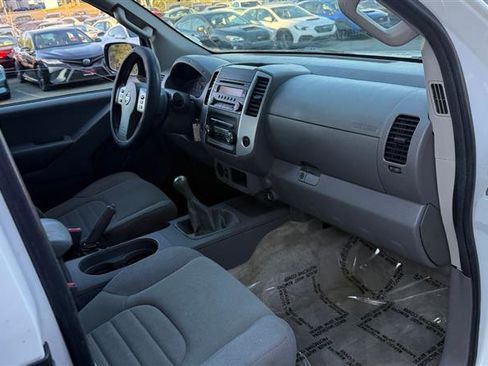 Used 2016 Nissan Frontier S w/ S Preferred Package image 9