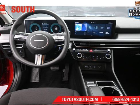 Used 2024 Hyundai Sonata SEL FWD image 11