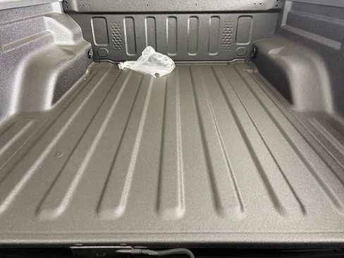New 2026 Jeep Gladiator Sport AWD/4WD image 18