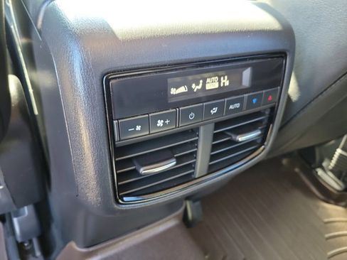 Used 2020 MAZDA CX-9 Touring image 18