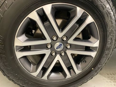 Used 2022 Ford F150 XL w/ STX Appearance Package image 27