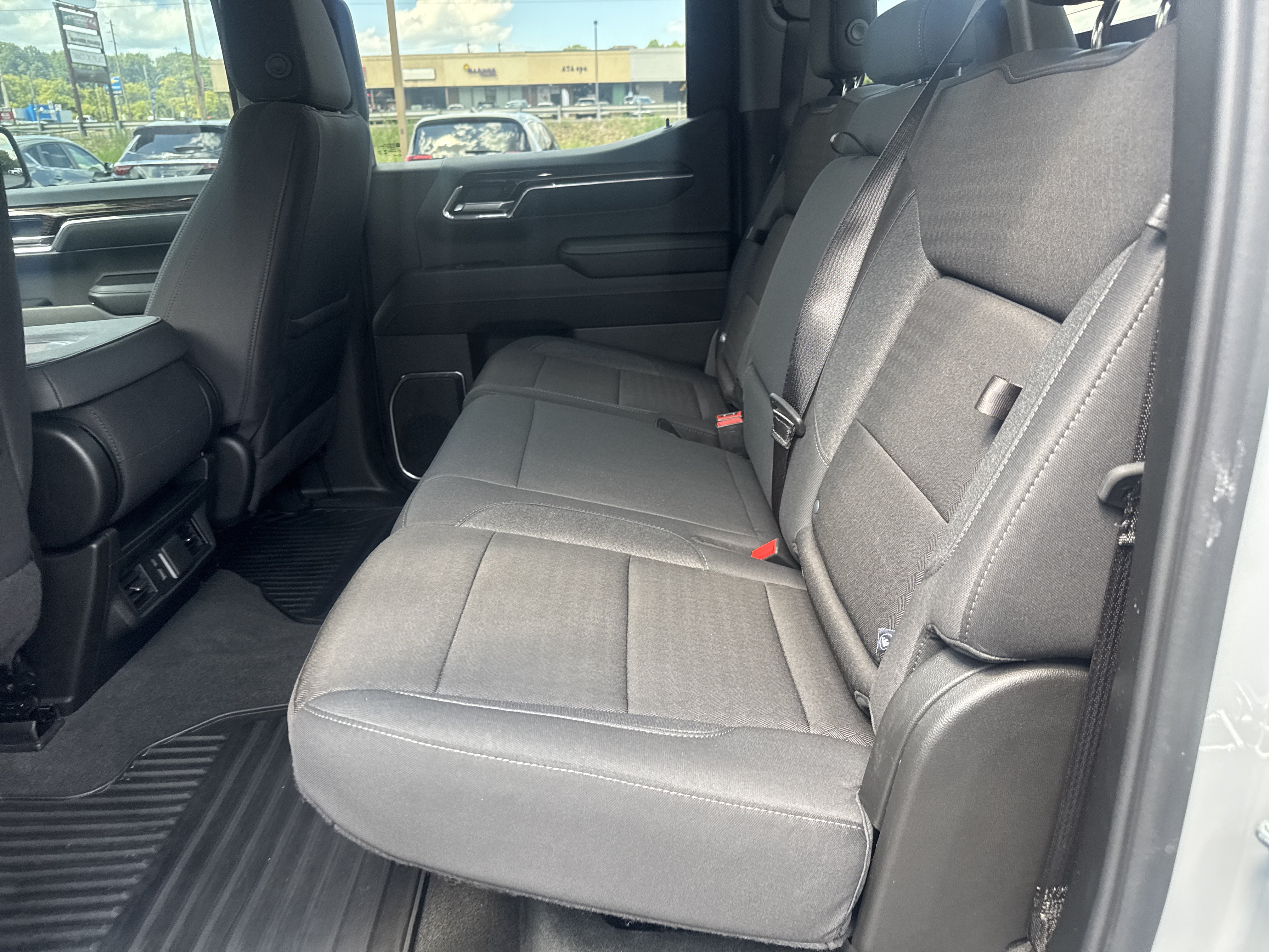 Used 2024 GMC Sierra 1500 Elevation AWD/4WD image 13
