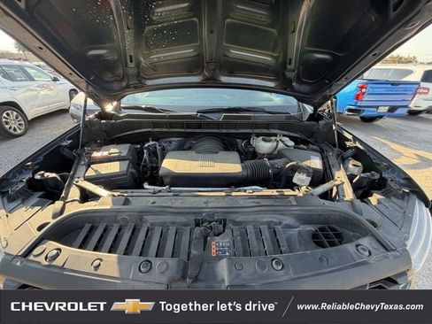 Used 2020 Chevrolet Silverado 1500 Custom w/ Custom Value Package AWD/4WD image 32