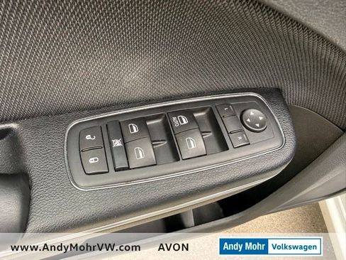 Used 2015 Dodge Charger SE w/ Popular Equipment Group AWD/4WD image 15