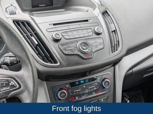 Used 2017 Ford Escape SE w/ SE Cold Weather Package AWD/4WD image 18