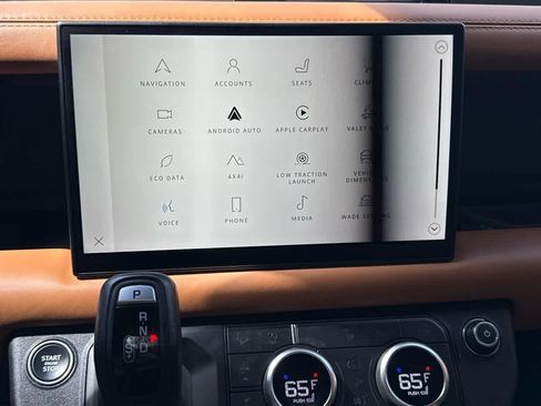 Used 2024 Land Rover Defender 130 X image 24