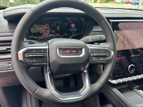 New 2025 GMC Acadia Elevation w/ Elevation Premium Package image 19