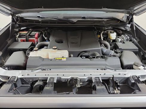 Used 2022 Toyota Tundra SR5 w/ TRD Sport Premium Package image 9