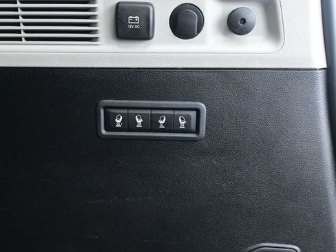 Used 2022 Jeep Wagoneer Series III w/ Flexible Seating Group image 24