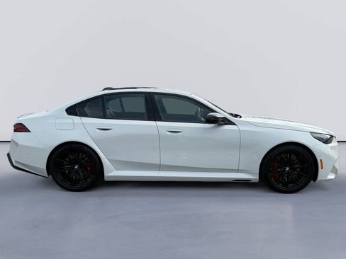 New 2026 BMW M5 w/ Executive Package image 2