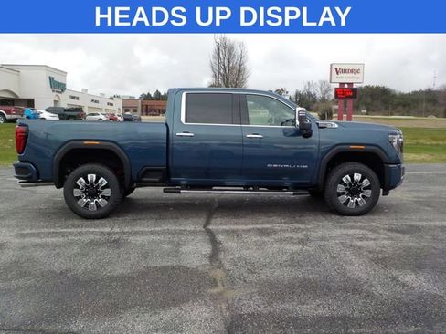 New 2026 GMC Sierra 3500 Denali w/ Denali Reserve Package AWD/4WD image 2