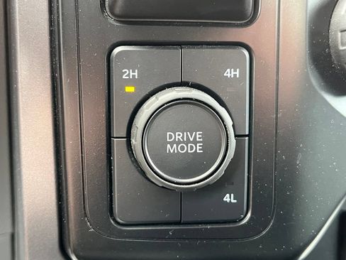 Used 2023 Ford F150 XLT AWD/4WD image 26