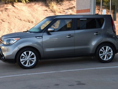 Used 2016 Kia Soul + w/ Primo Package