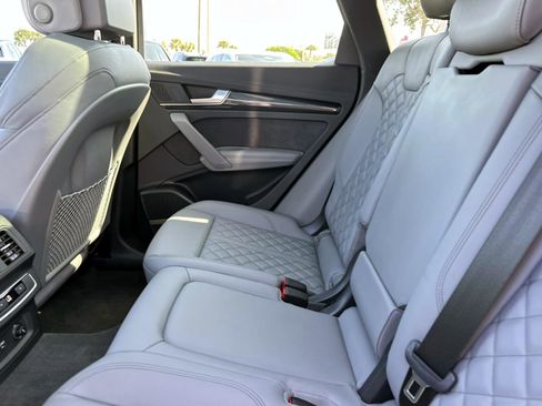 Used 2023 Audi SQ5 Premium Plus w/ Premium Plus Package image 14