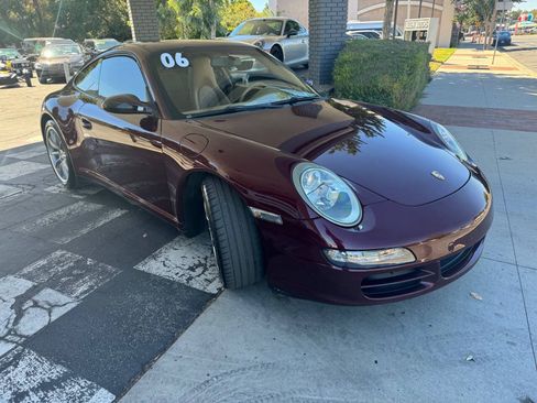 Used 2006 Porsche 911 Carrera 4S AWD/4WD image 2