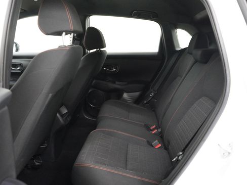 Used 2024 Honda HR-V Sport image 15