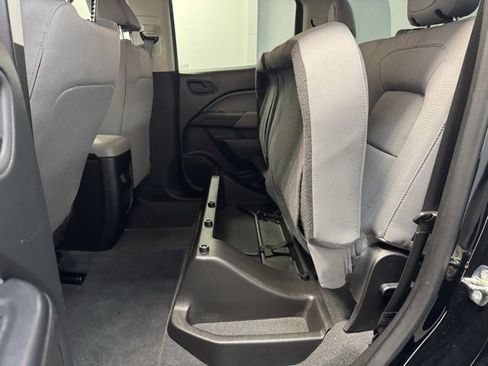 Used 2022 Chevrolet Colorado W/T w/ Custom Special Edition image 25