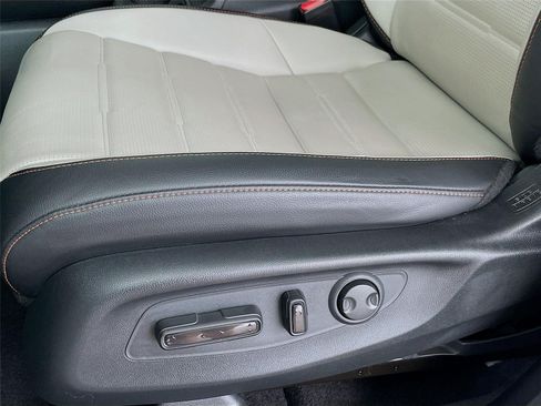 Certified 2025 Honda CR-V Sport Touring image 26