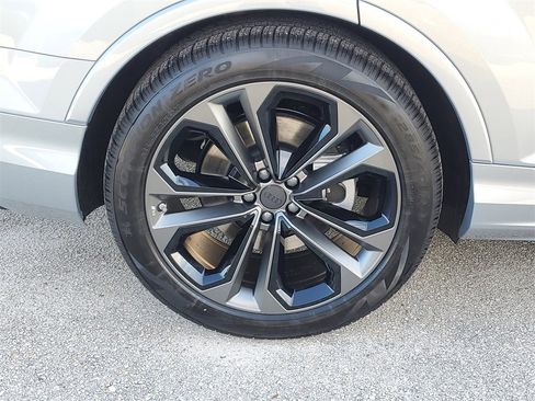 New 2026 Audi Q7 3.0T Premium Plus image 5