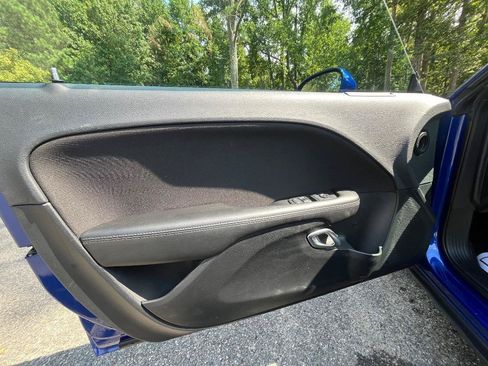 Used 2020 Dodge Challenger SXT w/ Blacktop Package RWD image 15