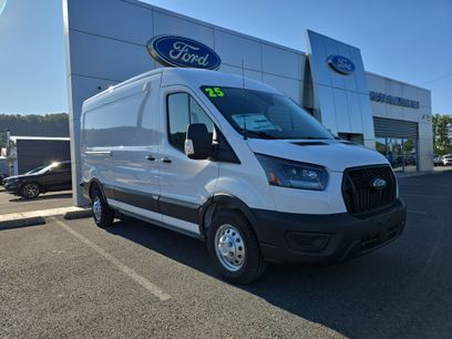 New 2025 Ford Transit 250 148 Medium Roof Extended AWD