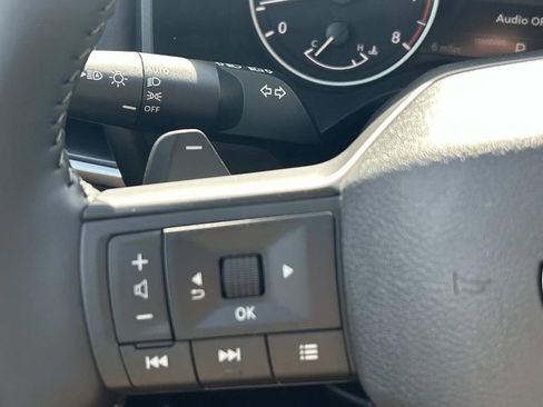 New 2026 Nissan Rogue SV FWD image 28
