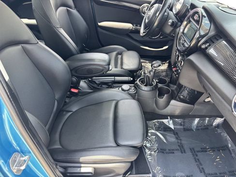 Used 2017 MINI Cooper S FWD image 9