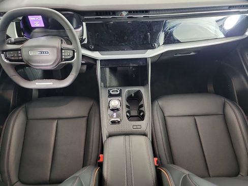 Used 2024 Jeep Wagoneer Launch Edition AWD/4WD image 14