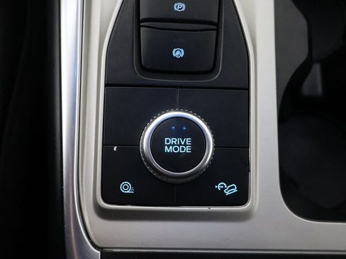 Used 2023 Ford Explorer Limited AWD/4WD image 57