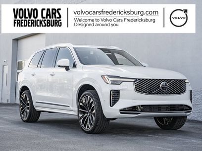 New 2025 Volvo XC90 B5 Ultra w/ Protection Package Premier