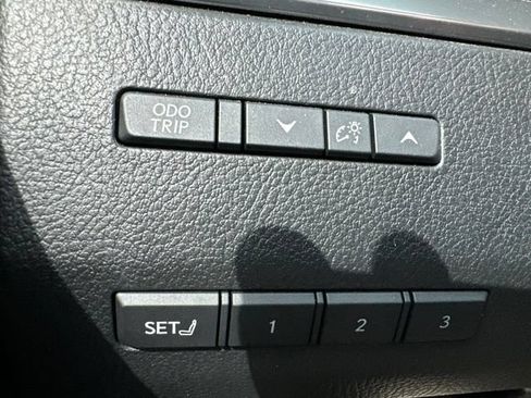 Used 2025 Lexus GX 550 w/ Accessory Package (Z1) AWD/4WD image 22