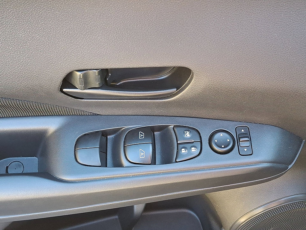 Certified 2025 Nissan Kicks Play S w/ Interior Electronics Package FWD image 10