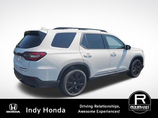 New 2026 Honda Pilot Black Edition image 9