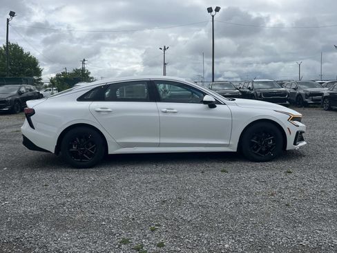 New 2026 Kia K5 LXS FWD image 8