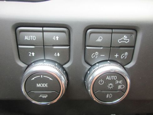 New 2026 GMC Sierra 1500 Denali AWD/4WD image 17