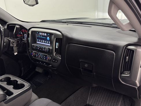 Used 2018 Chevrolet Silverado 1500 LT w/ All Star Edition AWD/4WD image 26