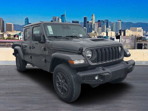 New 2026 Jeep Gladiator Sport image 3