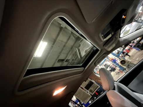 Used 2020 Subaru Crosstrek 2.0i Limited w/ Moonroof Package w/Navigation image 13