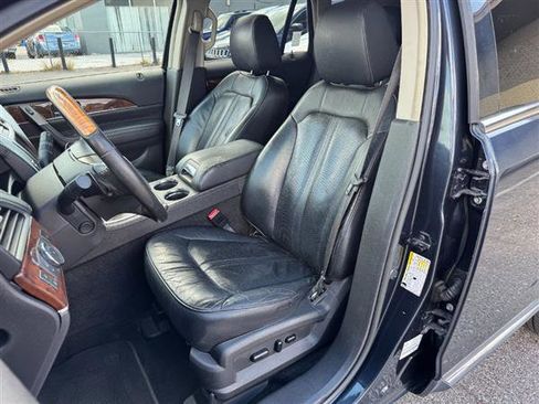 Used 2014 Lincoln MKX FWD w/ Equipment Group 102A image 7