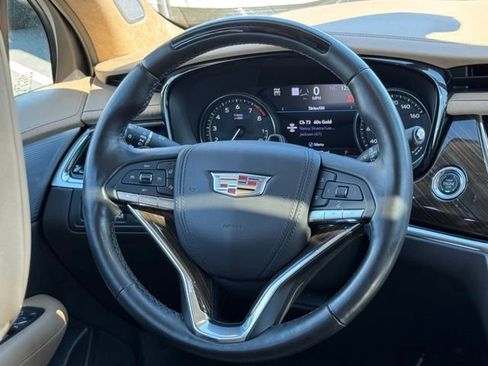 Certified 2023 Cadillac XT6 Premium Luxury w/ Platinum Package image 29