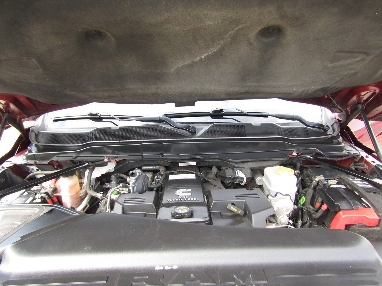 Used 2021 RAM 2500 Big Horn w/ Night Edition AWD/4WD image 9
