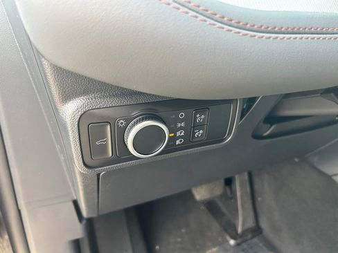 New 2026 Ford Explorer Active AWD/4WD image 18