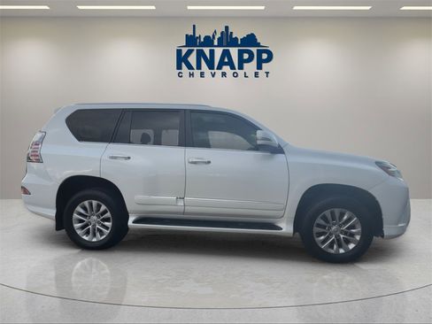 Used 2017 Lexus GX 460 460 4D Sport Utility image 6