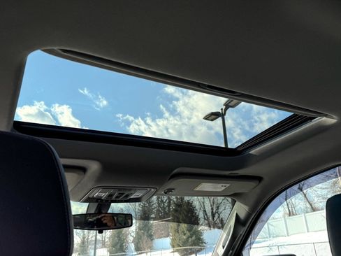 Used 2020 Chevrolet Silverado 1500 LT Trail Boss image 32