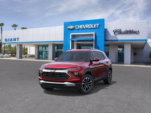 New 2026 Chevrolet TrailBlazer LT w/ LT Cold Weather Package FWD image 34