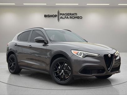 Used 2021 Alfa Romeo Stelvio Sprint w/ Nero Edizione